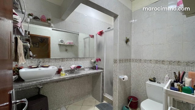Appartement à rénover 74 m² vendu meublé — 5