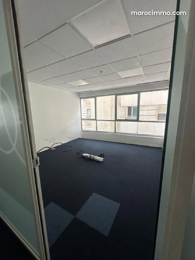 LPB Superficie 700M² au 3eme étage Anfa — 2