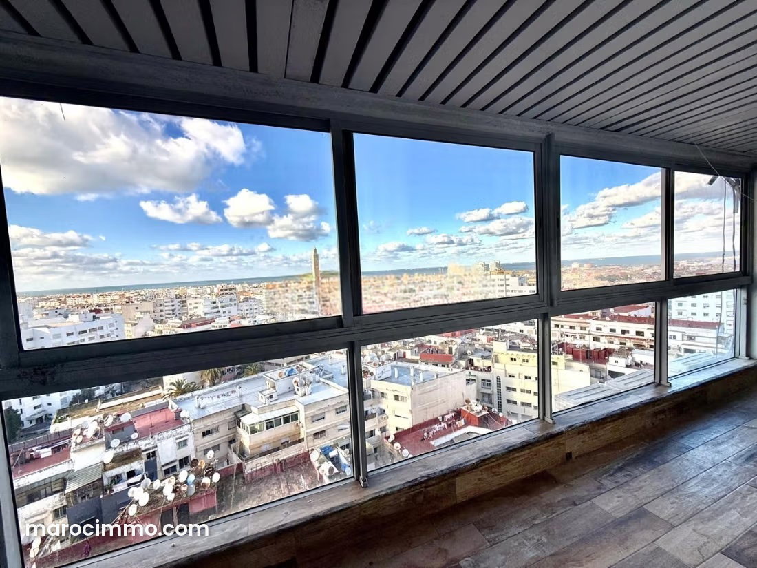 Bright 125 m² Office on the 13th Floor in Gauthier, Casablanca — Casablanca