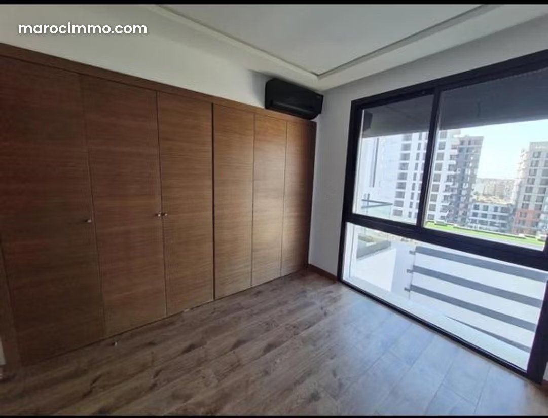 One-bedroom apartment with terrace for rent in Casablanca Finance City — Casablanca