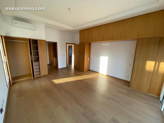 New Villa for Rent in Basatine El Menzeh Souissi — 4
