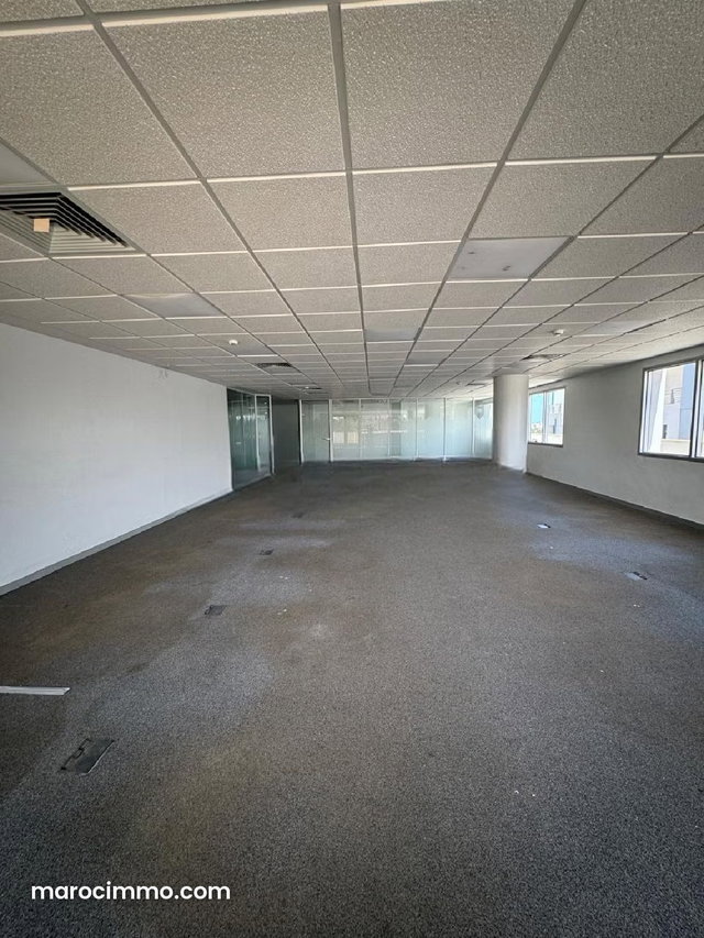 Bureau 231 M² En Location Sur Sidi Maârouf — 2