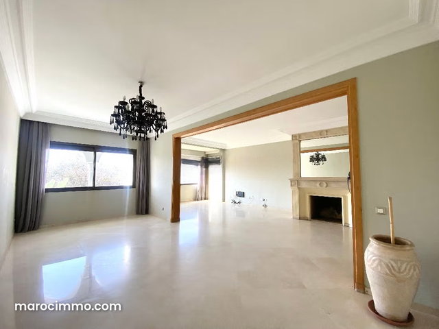 Superbe appartement à louer — 2