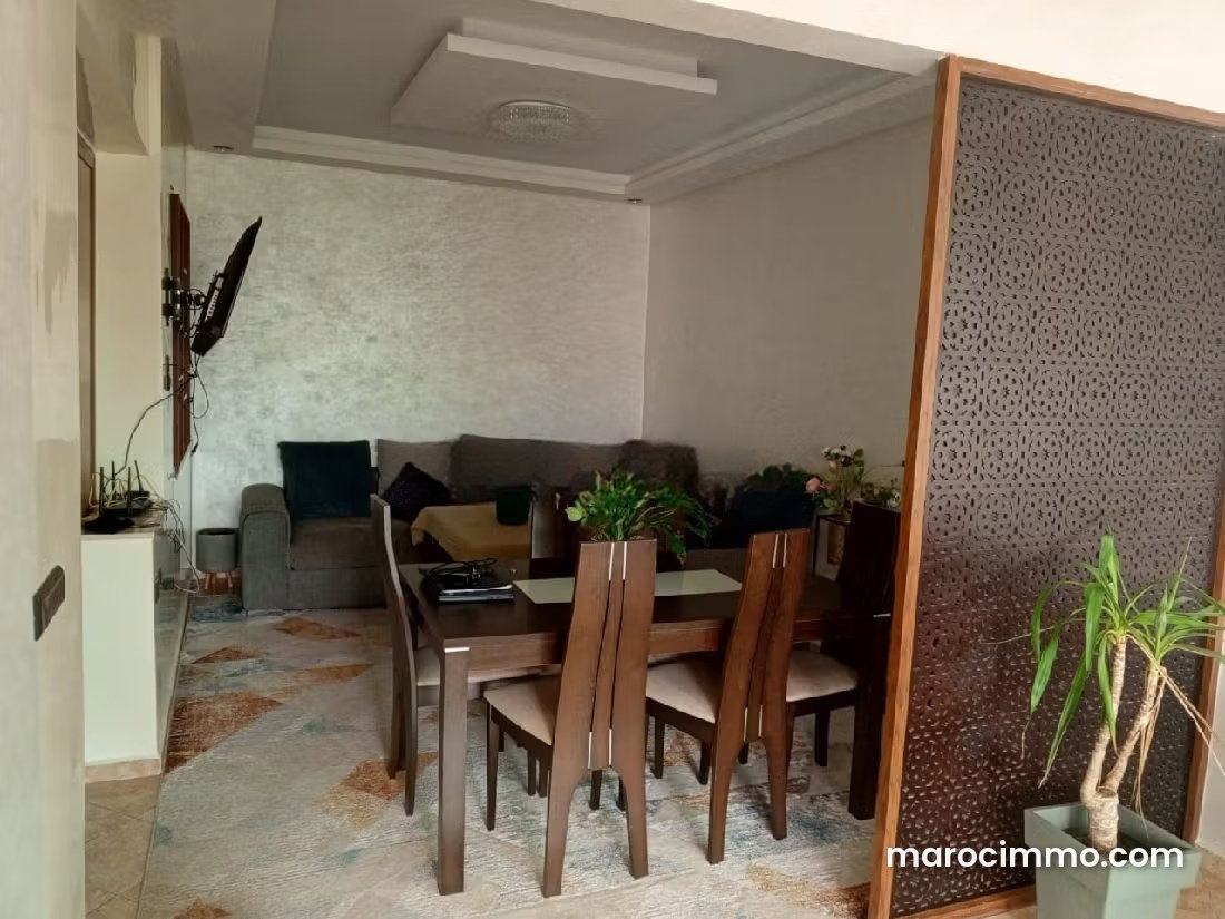 Appartement 5 pièces au cœur de Temara Centre Ville — Temara