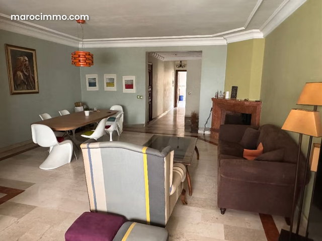 Appartement à Vendre de 178.0 m² à Casablanca, Racine — 4