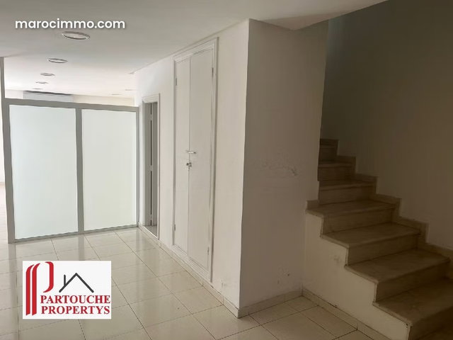 2 Bureau duplex 75 et 85m2 Bourgogne ouest 7500Dhs HT — 4