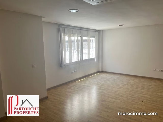 2 Bureau duplex 75 et 85m2 Bourgogne ouest 7500Dhs HT — 3