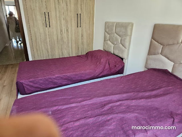 Residence sécurisé, loue grand appt 3 ch meuble — 5