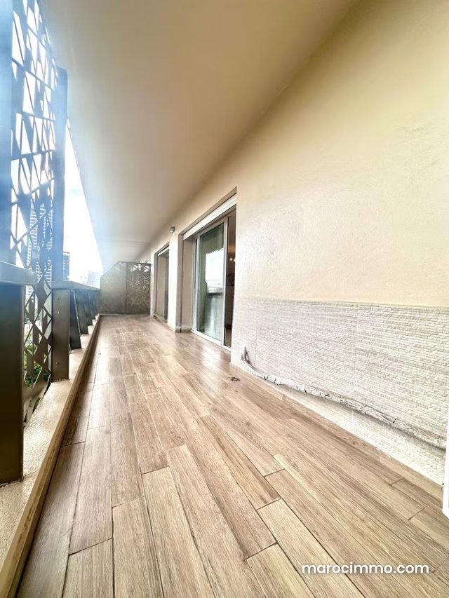 Superbe appartement meublé à louer — 4