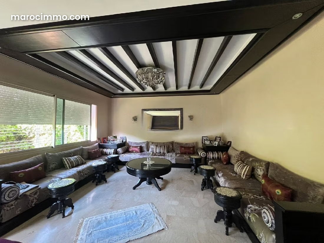 Appartement 4 chambres avec jardin arboré, Riyad, Rabat — Rabat