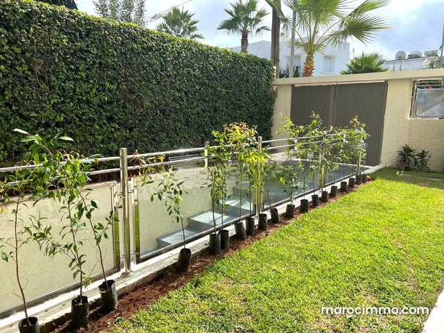 Magnifique Villa de 372m2 à AinDiab — 4