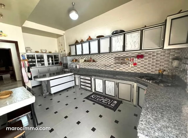 Villa à Vendre de 545.0 m² à Marrakech, Zohor Targa Zephyr — 2