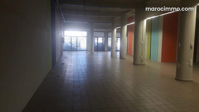 A louer Magasin à Yaacoub Almanssour PLEIN BLVARD — 4
