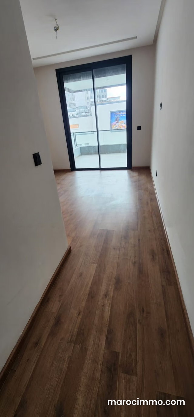 Très bel appartement à CFC à louer 3 chambres — 4