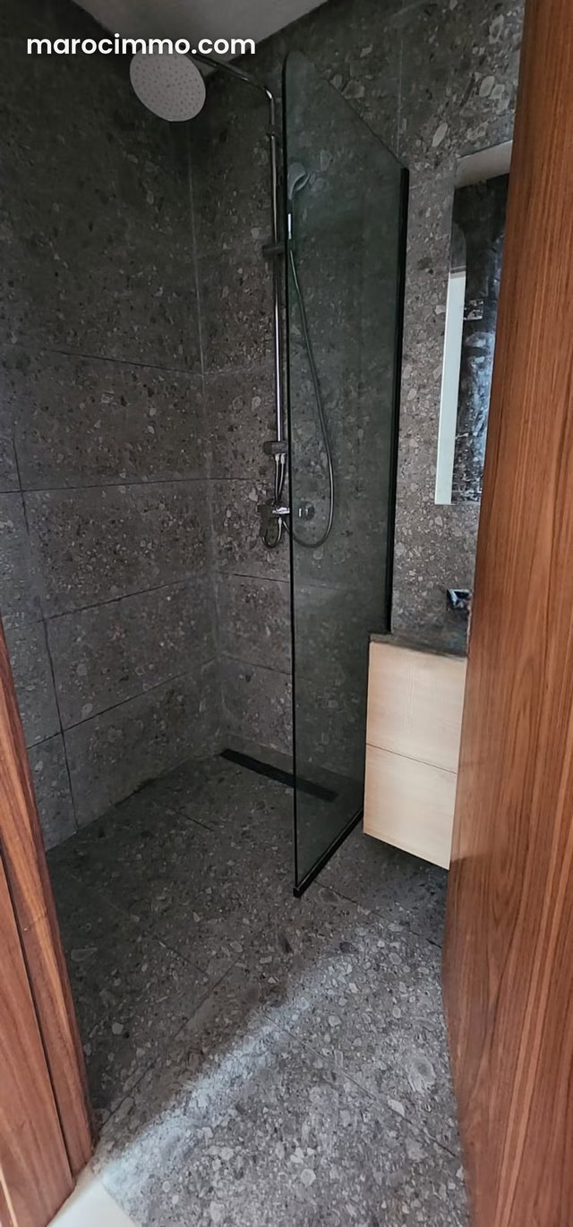 Très bel appartement à CFC à louer 3 chambres — 5
