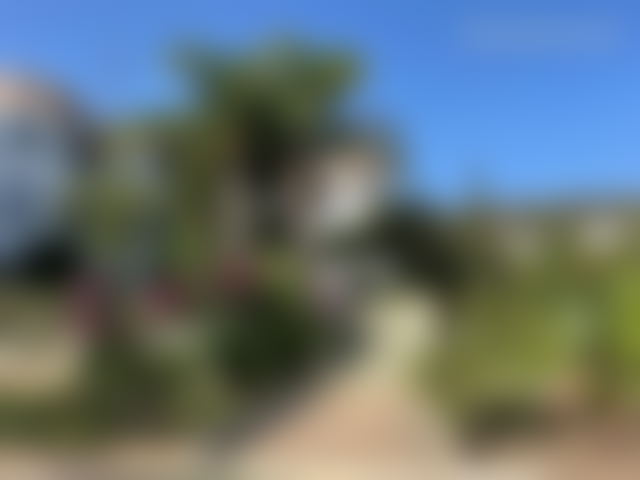 شقة رحبة بإطلالة جبلية ومسبح للإيجار في جبل كبير طنجة — طنجة