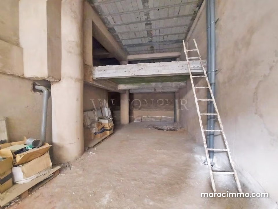 Vente local commercial neuf 192m2 Les princesses, Casablanca