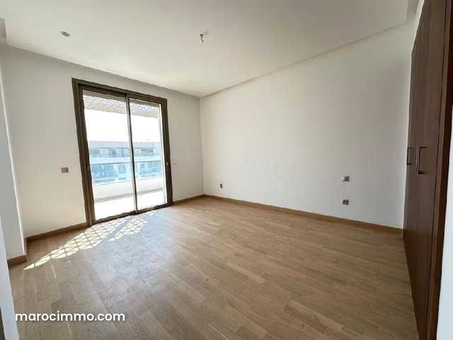 Penthouse for Rent at the Souissi Orangery — 3