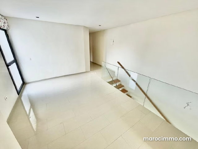 Villa à louer — 4