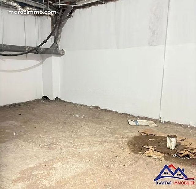 Salle de Sport Spacieuse — 3