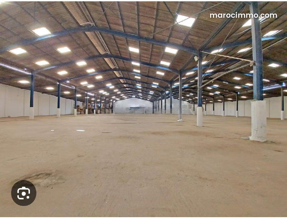 Dépôt à vendre 1415m à vendre à Ain sebaa à Casabl