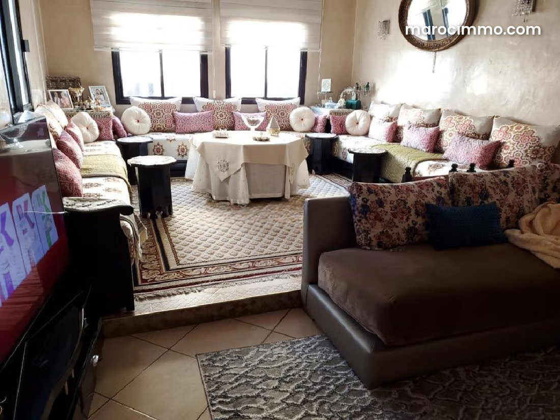Appartement 3 pièces avec garage, Oulfa, Casablanca — Casablanca