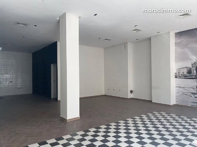 Local commercial à louer BD MOULAY YOUSSEF — 3