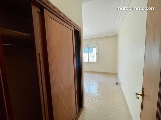 Appartement à Vendre de 126.0 m² à Casablanca, Mers Sultan — 5