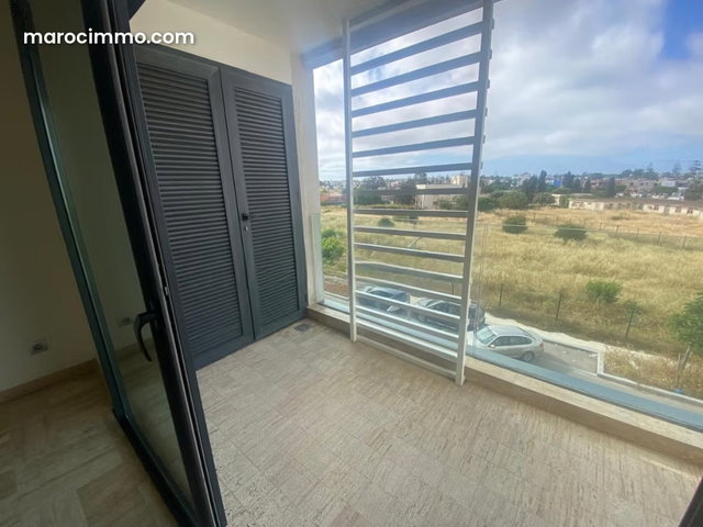 Bel appartement en location à Casablanca Finance City. 2 pièces. Concierge et climatisation — 3