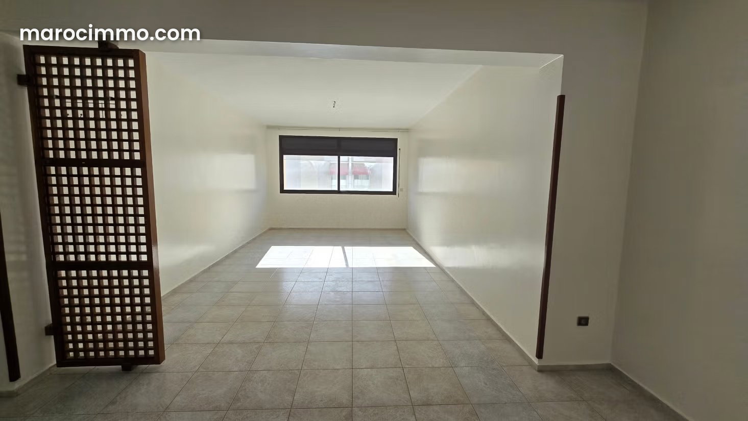 Appartement 140 m² avec terrasse à louer à Agdal Rabat — Rabat