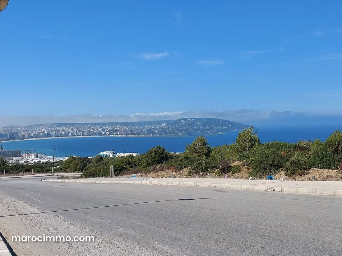 قطعة أرض بإطلالة بحرية آسرة في مالاباطا طنجة — طنجة