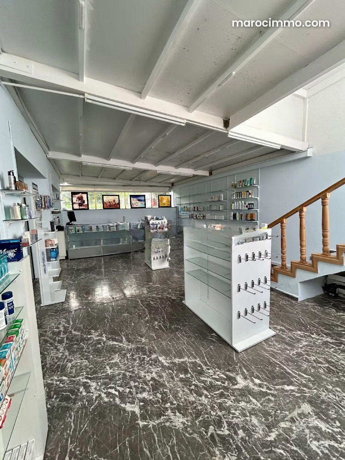 Local commercial 65 m² à louer Longchamps Casablanca — Casablanca