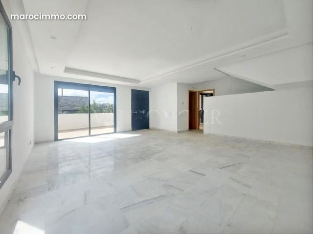 Location duplex neuf avec terrasse 3chambres à la Ville verte de Bouskoura — بوسكورة