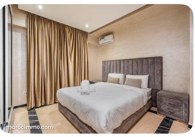 3-Bedroom Apartment with Terrace for Long-Term Rent — 5