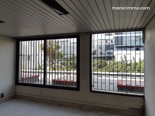 Plateau bureau a vendre sur boulevard abdelmoumen — 5