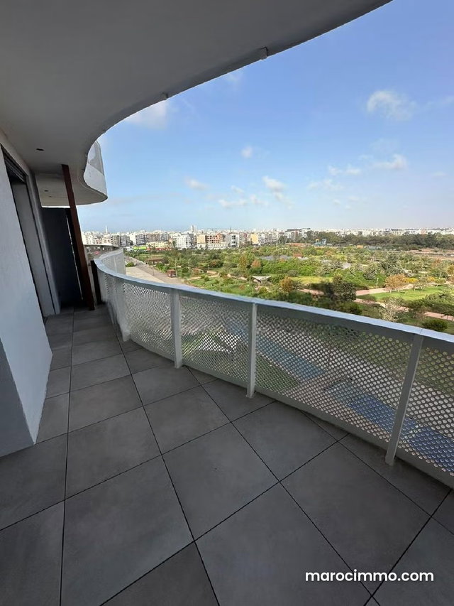 À Casa Financier City Beau Studio à louer — 3