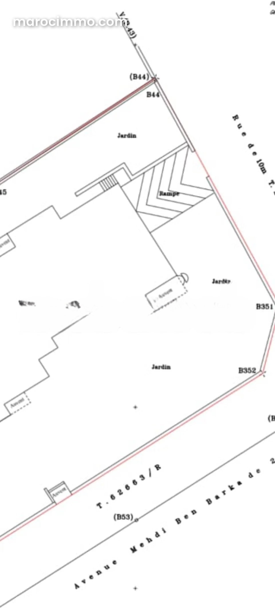 Terrain commercial 1500m plein avenue