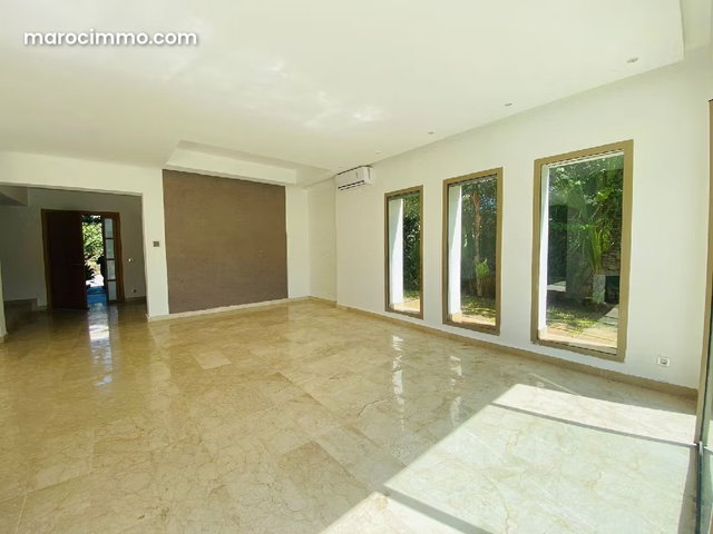 Somptueuse villa à louer à Ville Verte Bouskoura — 3