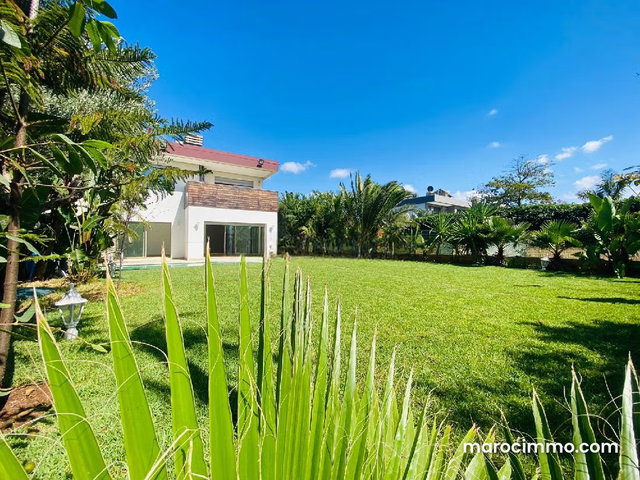 Somptueuse villa à louer à Ville Verte Bouskoura — 4