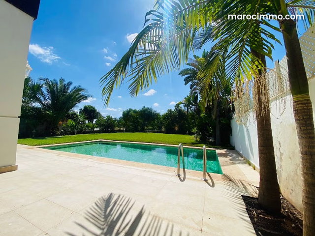 Somptueuse villa à louer à Ville Verte Bouskoura — 2