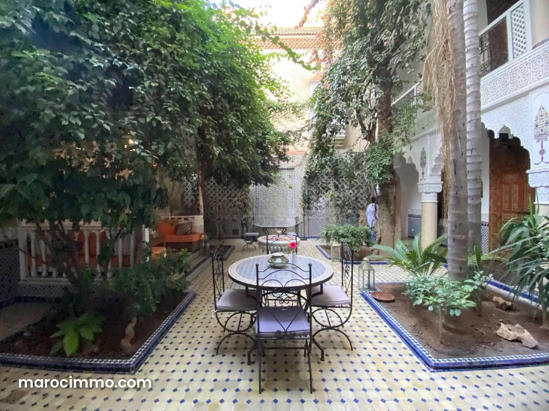 Riad de charme à vendre, médina de Rahba Kedima, Marrakech — Marrakech