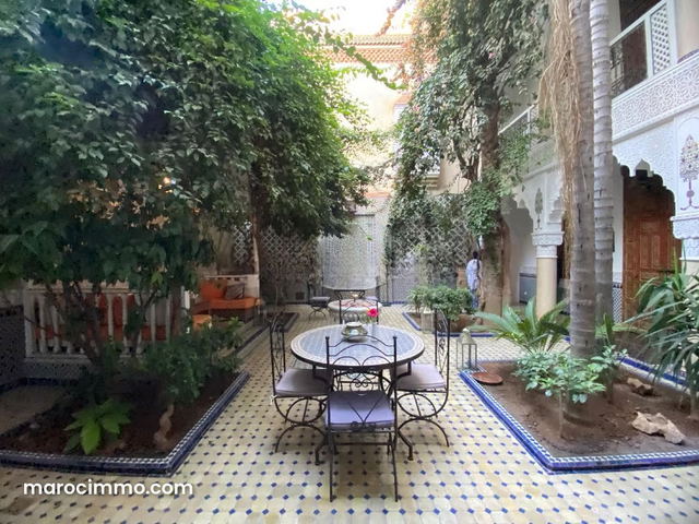 Vente Riad Maison D’hotes 464m² À Rahba Kdima — Marrakech
