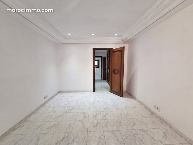 Appartement à Vendre de 254.0 m² à Casablanca, Maarif Extension — 3
