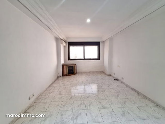 Appartement à Vendre de 254.0 m² à Casablanca, Maarif Extension — 2