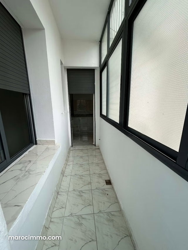 Appartement à Vendre de 114.0 m² à Casablanca, Belvedere Roches Noires — 2