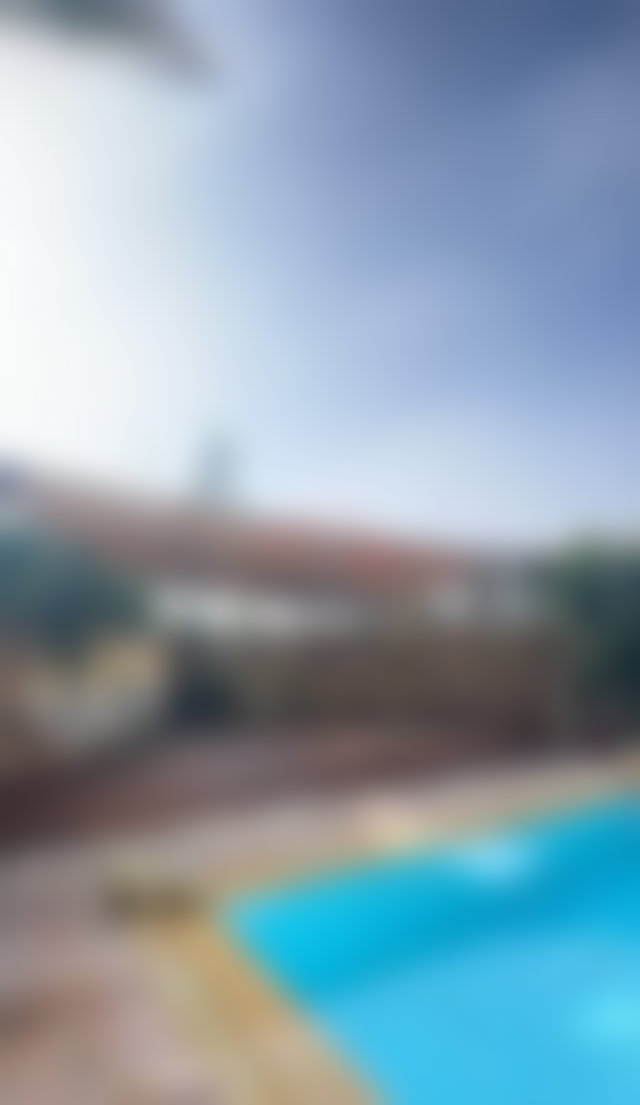 فيلا فاخرة مع مسبح خاص للبيع بطريق الجديدة في الدار البيضاء — 3