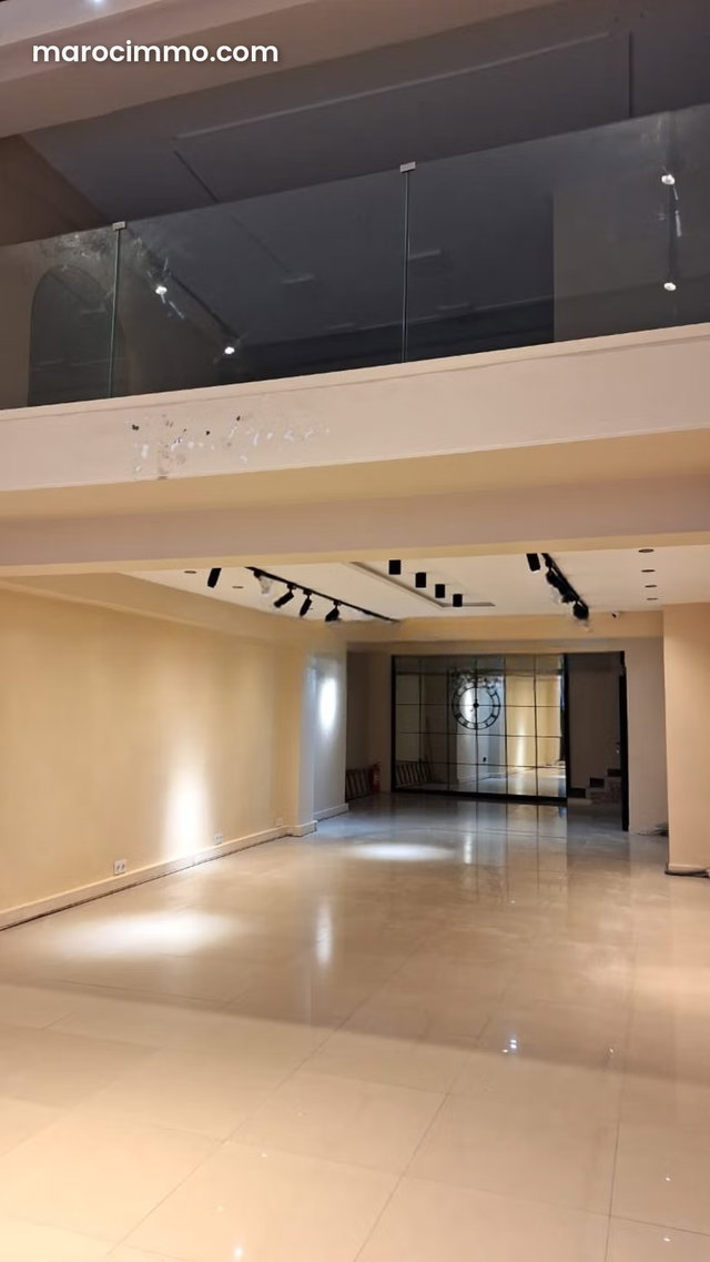 Magasin avec soupente a louer 160m² Maarif — 3