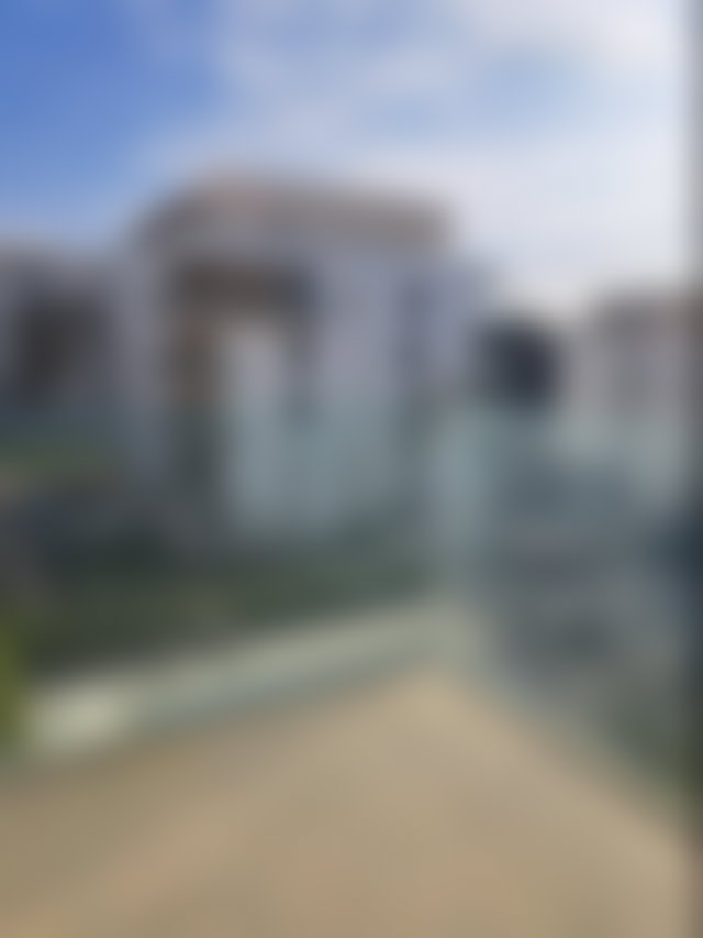 Appartement 130 m², Souissi, Rabat : terrasse et piscine — 2