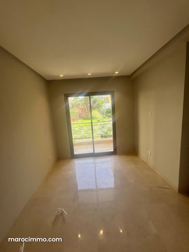 Appartement à Vendre à Bouskoura — 2
