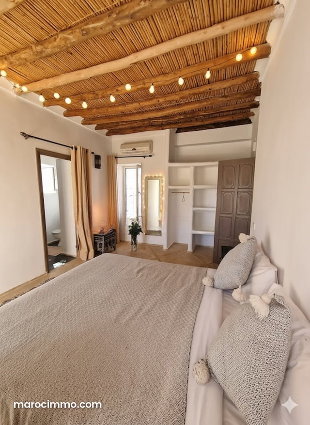 F. C Maison d'hôtes à vendre autorisée 12 km du centre — 5